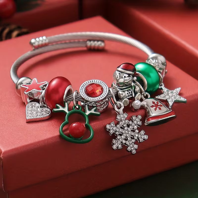 Snowflake Christmas Pendant Bracelet