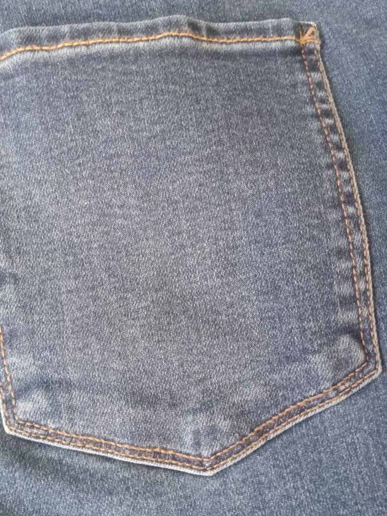 a.n.a High-Rise Cropped Flare Blue Jeans